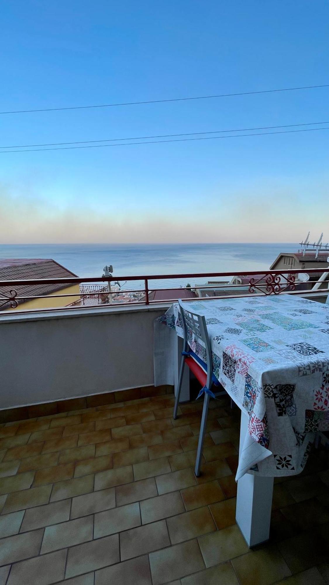 Baia Aurora Vila Letoianni Exterior foto